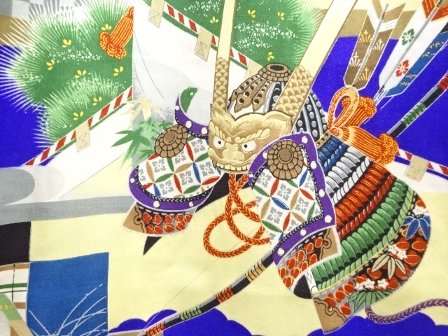 JAPANESE KIMONO / ANTIQUE BOYS KIMONO / CRANE PATTERN A HELMET